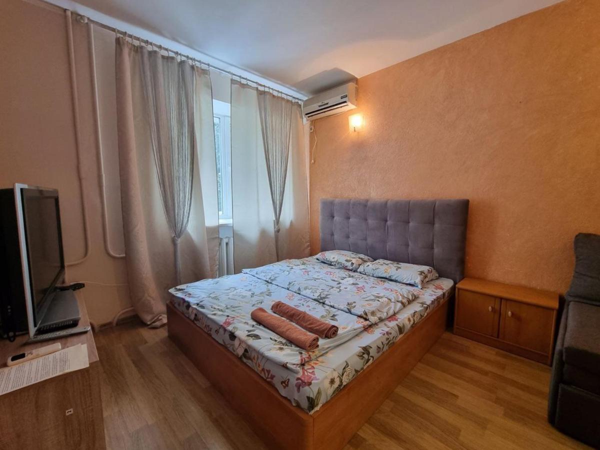 Апартаменты В Центре На Гагарина Dnipro Exterior photo